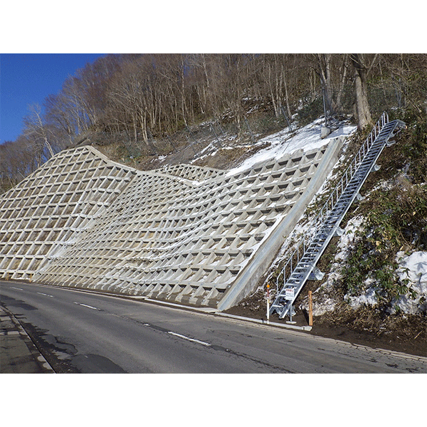 八雲厚沢部線（防B地－60）工事（法面工）